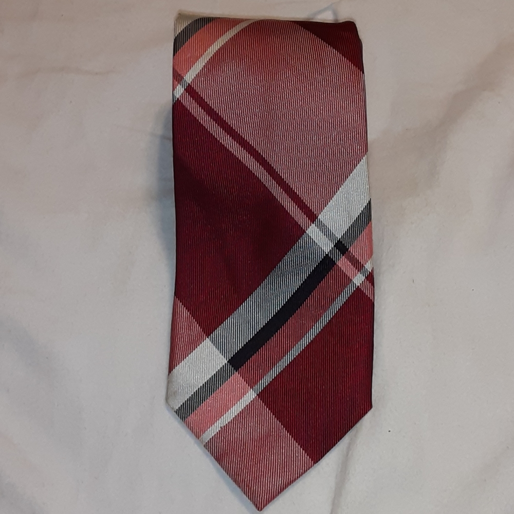 Kenneth Cole men's tie